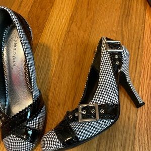 Houndstooth shoes